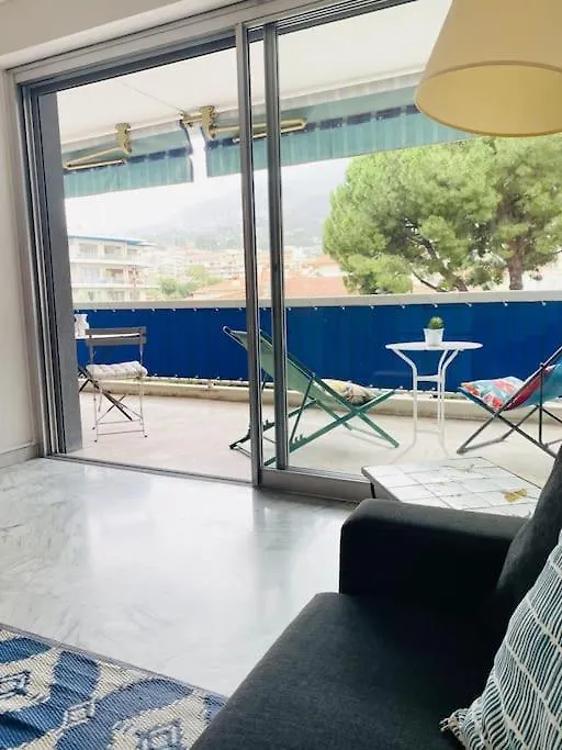 Les Nereides Bord De Mer Calme Lumineux Parking Roquebrune-Cap-Martin